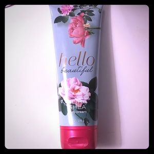 NWT BBW Hello Beautiful Lotion